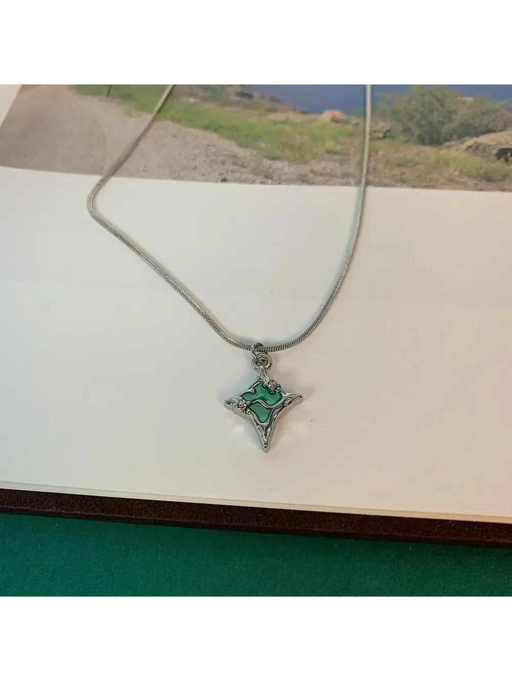 Y2K Cyber Melted Green Opal Star Silver Rope Chain Necklace Unisex